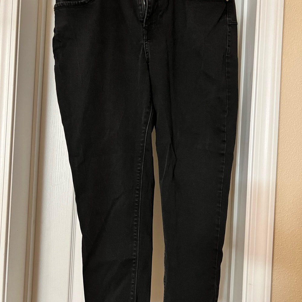 Seven7 Black Skinny Jeans Classic Style